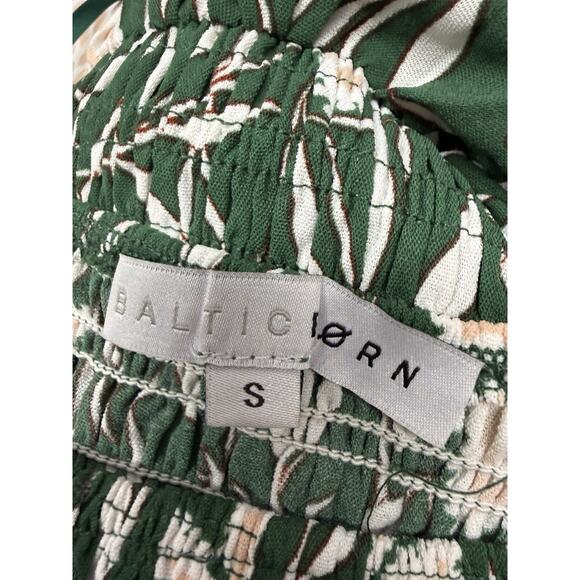 Baltic Born Becca Smocked Maxi Dress Green Floral Off Shoulder S - Picture 6 of 7